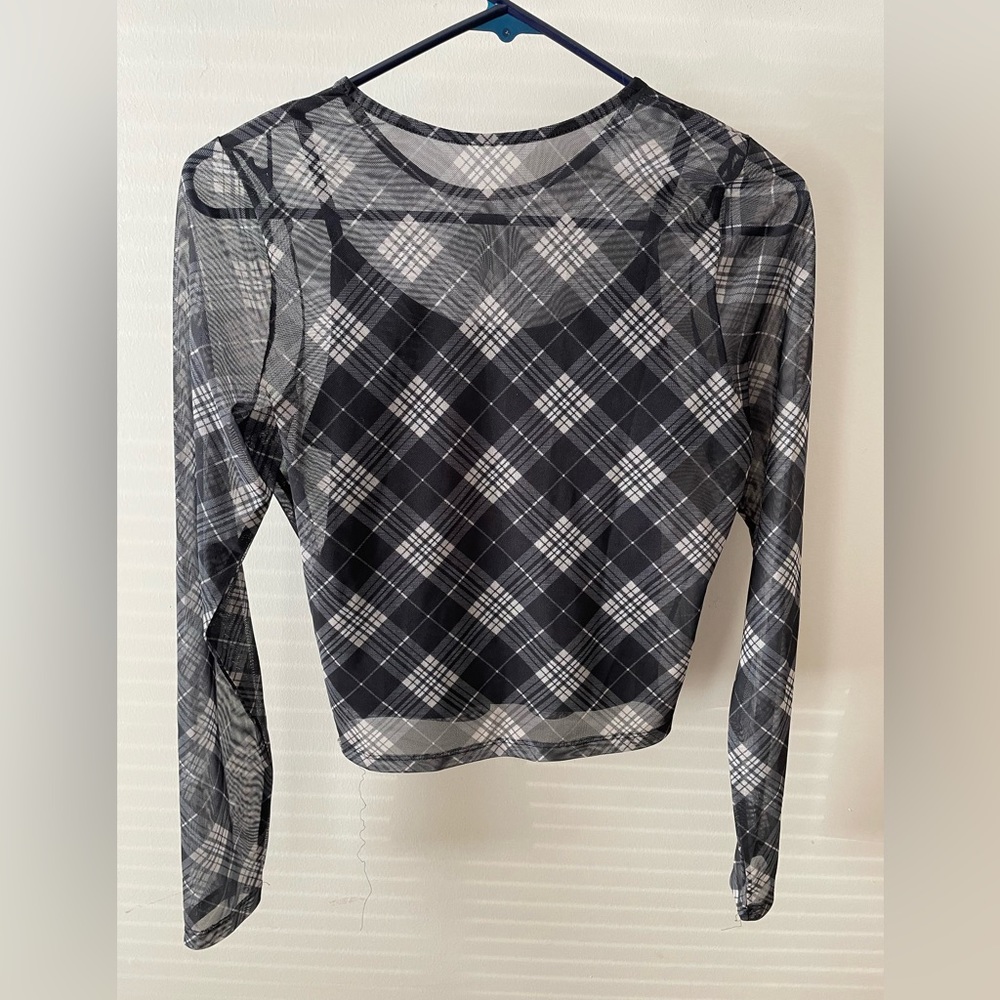 Juniors black Hollister sheer shirt w/ built in tank great condition